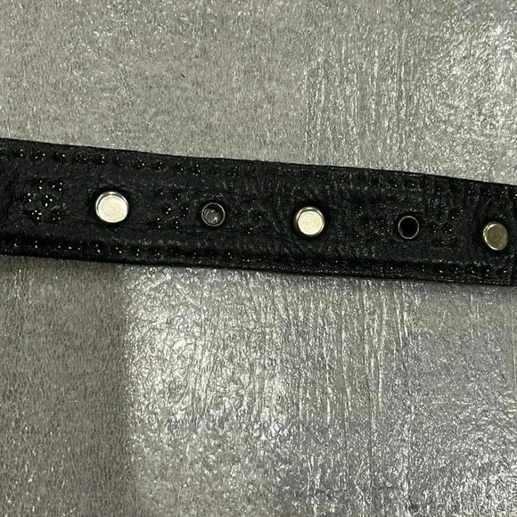 [Length42”]Vintage Sand Castle Stud Unisex  Gold Tone Leather Belt - Picture 3 of 9